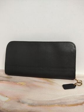 Vintage Coach 6907 Zip-around Wallet Clutch Navy Blue
